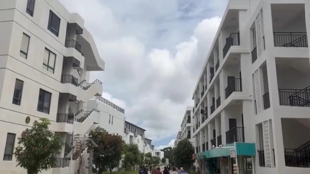 柬埔寨干拉省大型電詐園區。(圖/中新社)