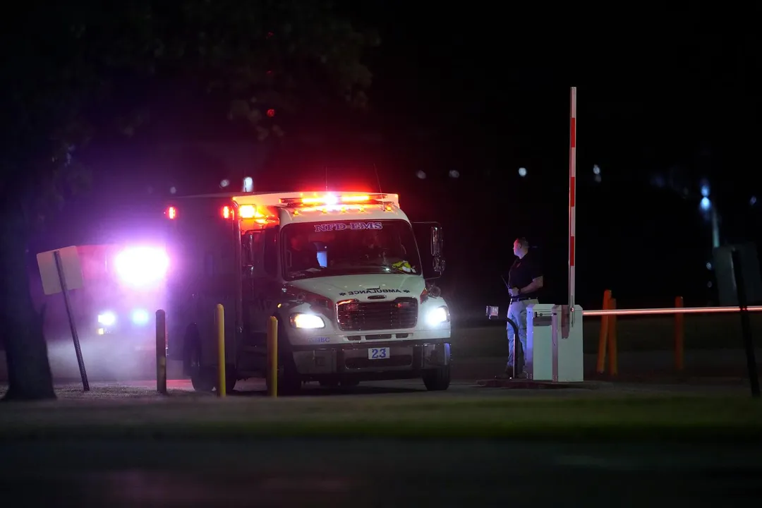 派克死刑被停止執行後,救護車抵達最高戒備監獄。(圖/美聯社)