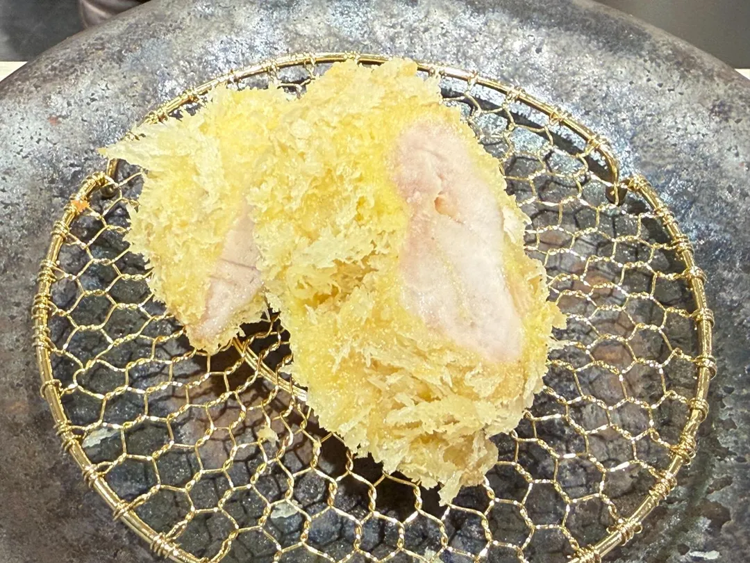 炸眼鏡肉。（圖／黃宏輝提供）
