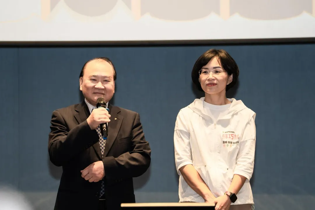 李四川競辦質疑，民進黨新北市長參選人蘇巧慧才剛被張淑娟指控霸凌幫凶就急著做民調。（圖／蘇巧慧競辦提供）