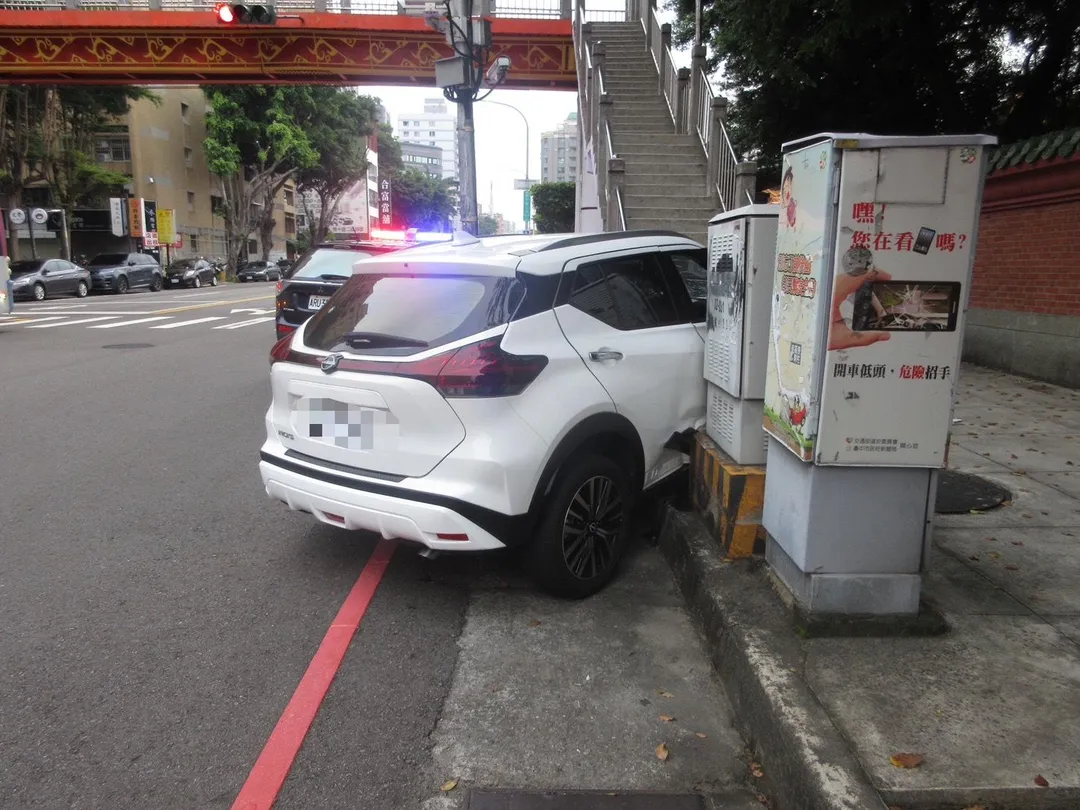 車禍現場。（圖／中天新聞）