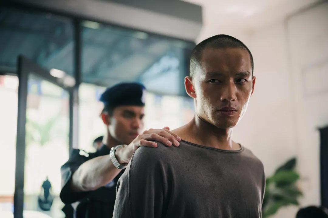 陳澤耀在電影《黑潮》飾演一名背負罪疚、出獄後返鄉的男子。（圖／甲上娛樂 提供）