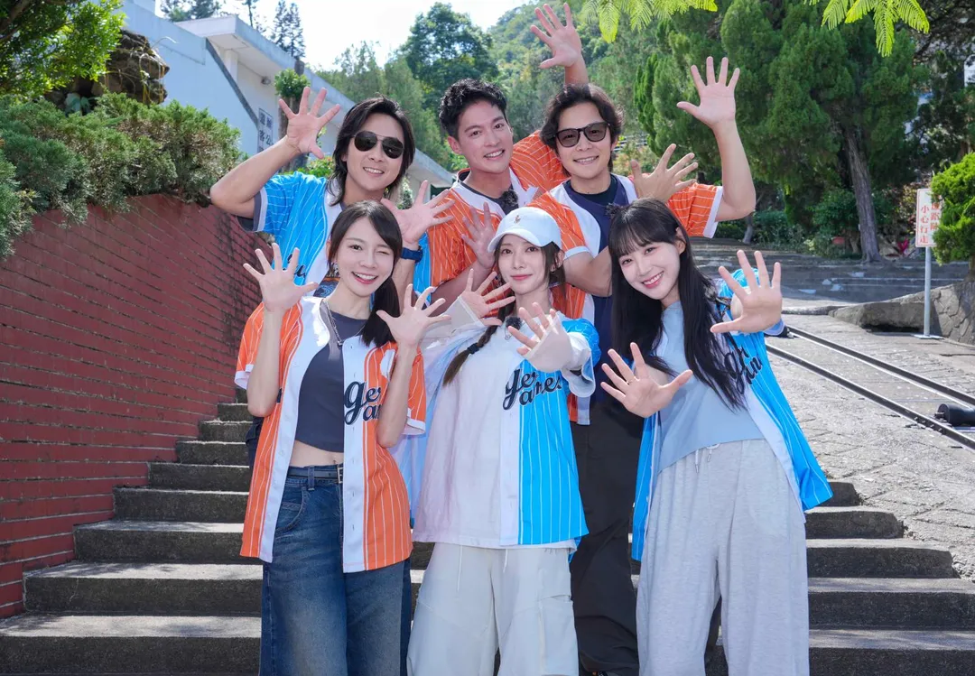 林莎、蔡黃汝、邊荷律、王仁甫、許孟哲、孫協志8日一同參與《飢餓遊戲》錄影。（圖／中視提供）