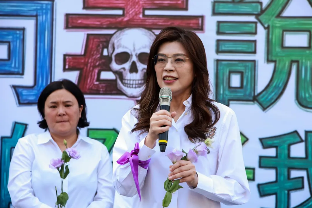 國民黨主席鄭麗文（右）、金門縣長參選人陳玉珍（左）。（圖／國民黨提供）