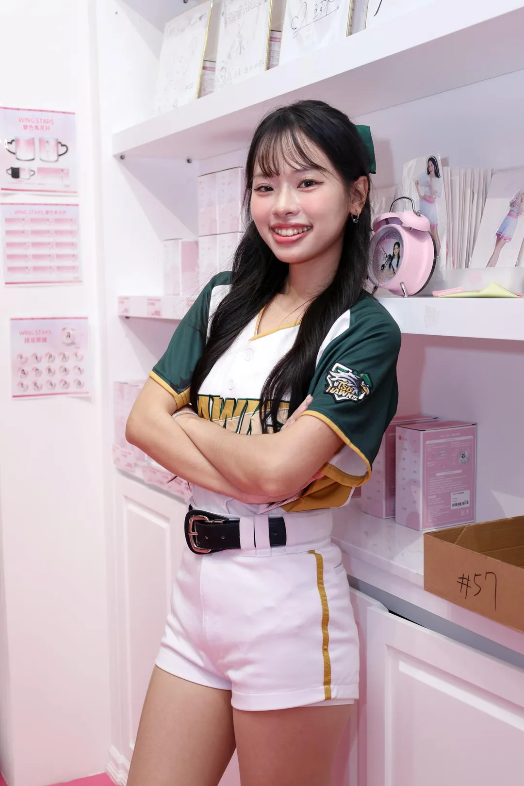 阿咪分享剛開始要熟悉店內事務，確實經過一段調適期。（圖／譚兆青攝）