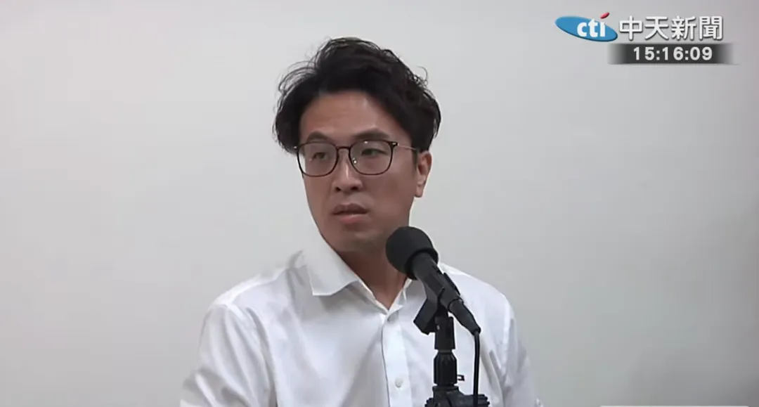 沈伯洋14日下午受訪。（圖／中天新聞）