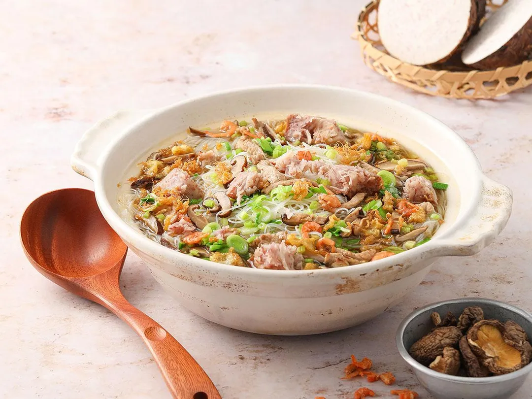 丰禾推出瘋美食會員不限平假日，內用消費滿1,500元，贈芋頭米粉湯1份。（圖／王品集團提供）