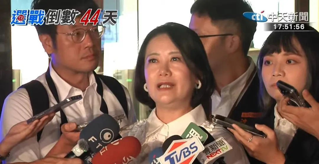 沈伯洋競總總幹事吳思瑤。（圖／中天新聞）