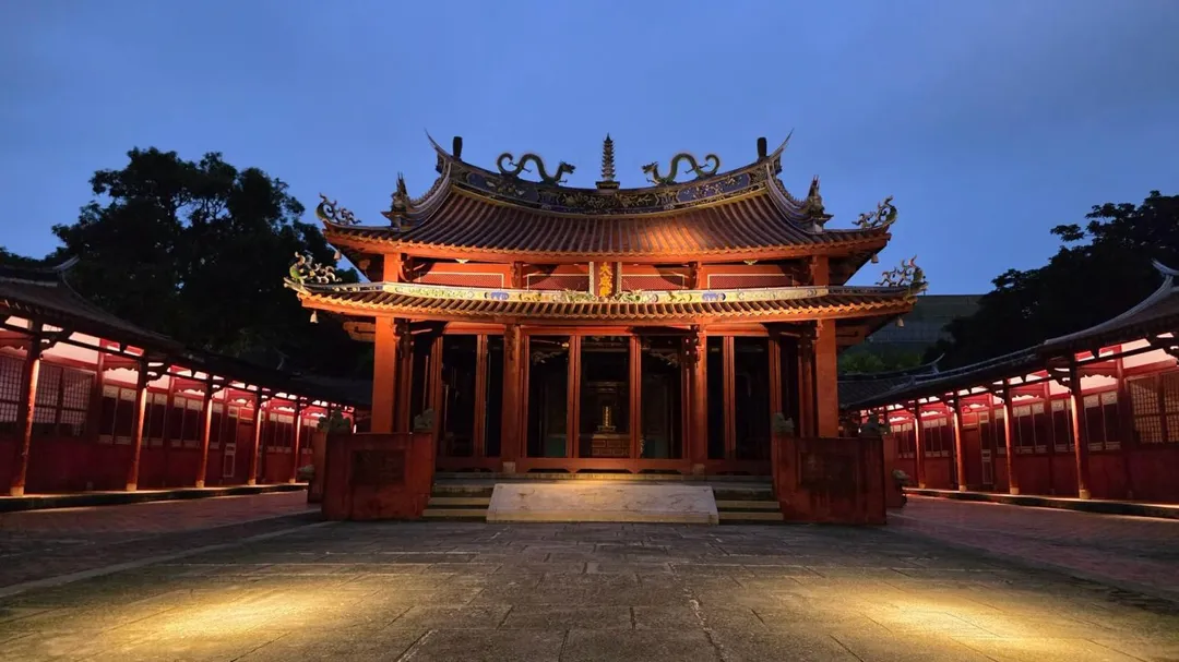 苗栗山邊媽祖首度至府城繞境，因行經台南孔廟與天壇引發外界關注。（圖／翻攝自台南市孔廟文化基金會）