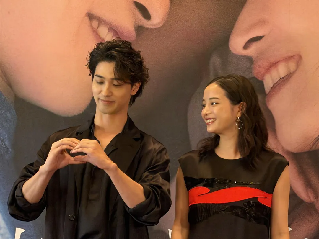 藤井道人笑稱,這趟宣傳行程最大的收穫是看到橫濱流星「比愛心」。(圖/記者 伍映澄 攝)