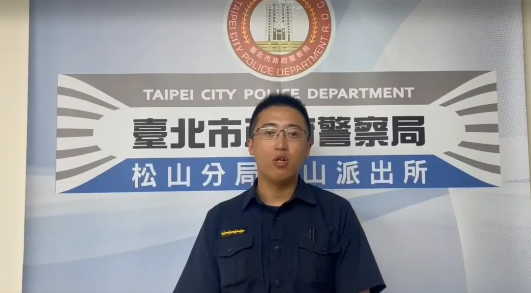 經警方盤查,發現該男子疑似精神狀況不佳,僅自述一人從基隆徒步走到松山,無法清楚說明尾隨原因,最終將其安全帶回派出所,並積極聯繫家屬帶回照護。(圖/警方提供)