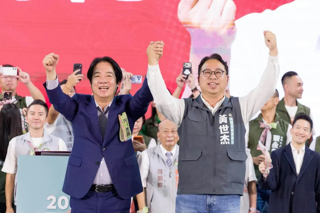 總統賴清德18日為民進黨桃園市長參選人黃世杰助選。（圖／翻攝黃世杰臉書）