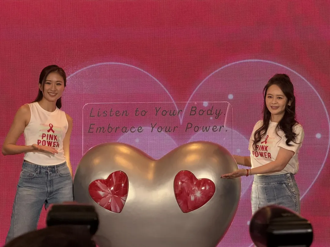 女星9m88（左）接任乳癌防治公益大使，21日出席記者會。（圖／記者 伍映澄 攝）