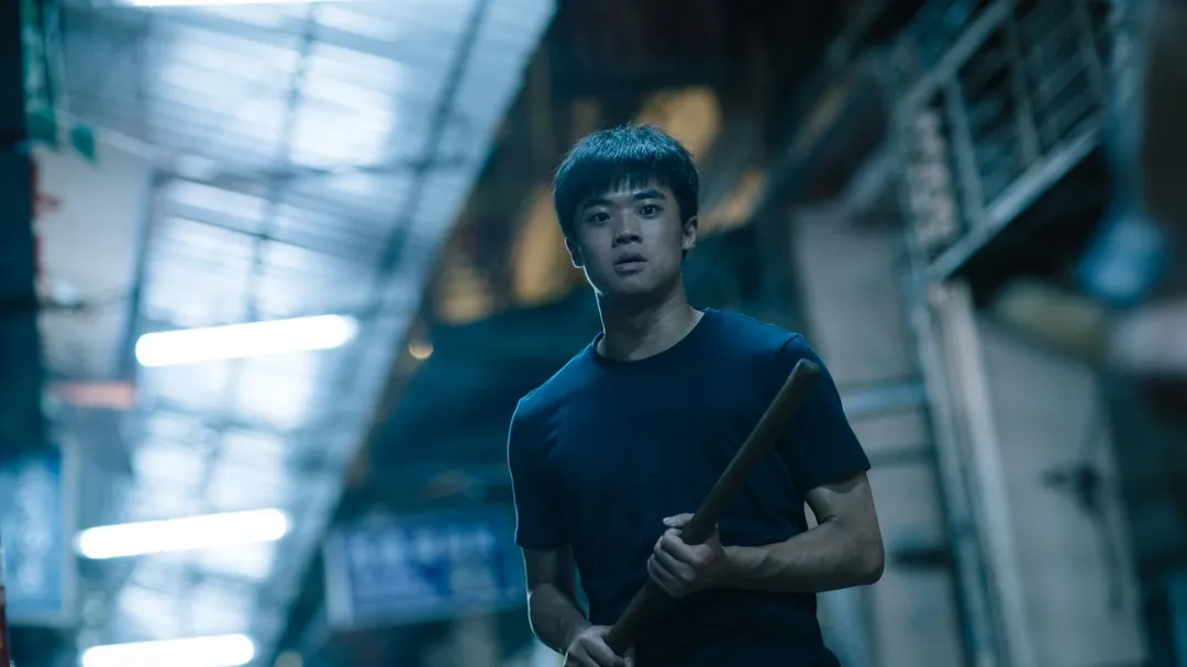 潘親御在戲劇《我們六個》中飾演大哥「林作賢」。( 圖/小間影藝 提供)