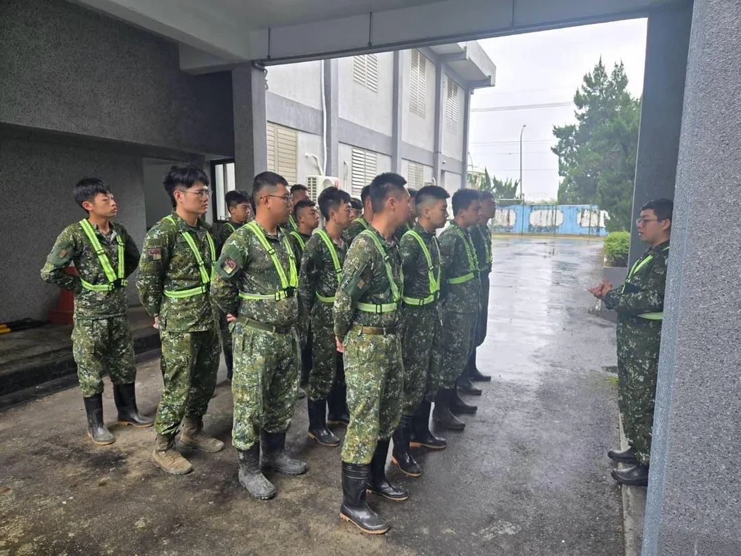 第三作戰區部隊分別進駐地方縣市待命。（圖／陸軍提供）