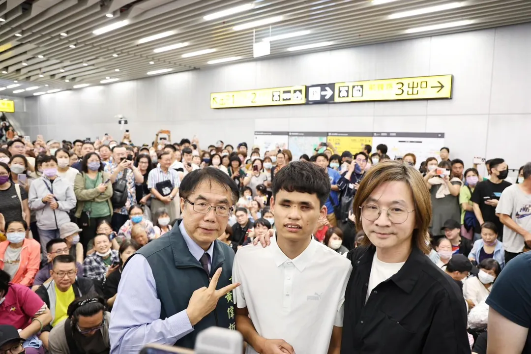 台南市長黃偉哲也特別到場聆聽，與民眾共享音樂時光。（圖／台南市政府）