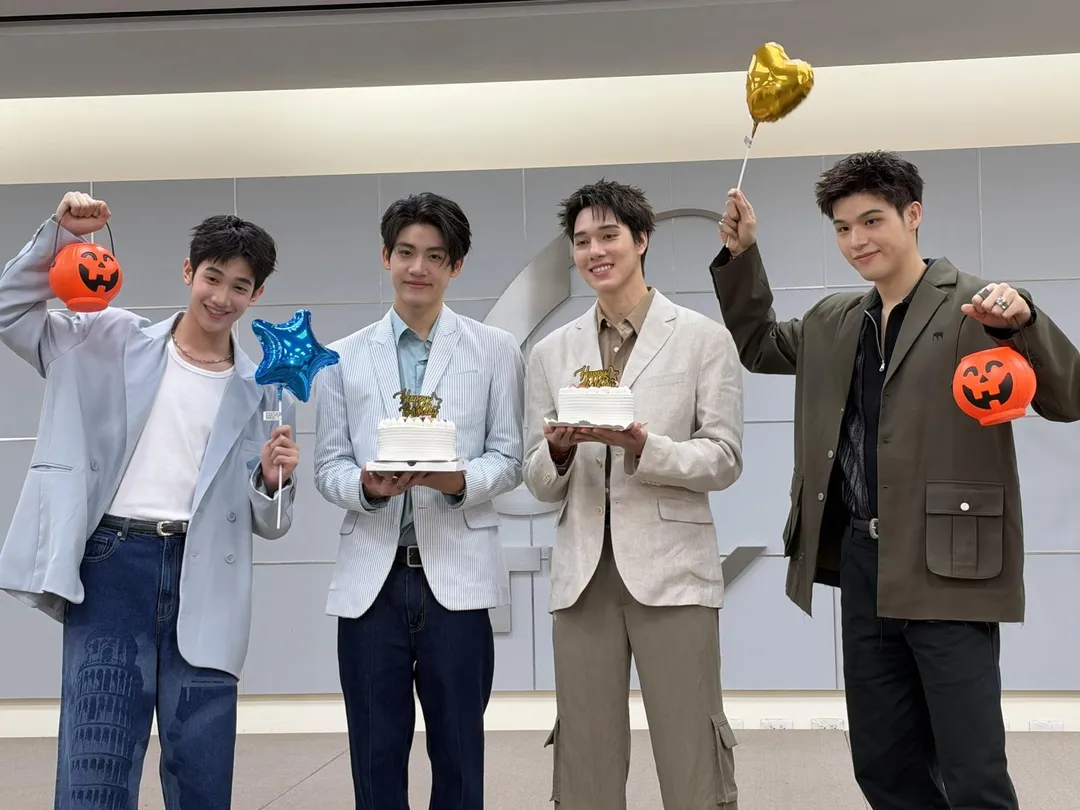 10月30日適逢Almond（左二）與Nani（右二）生日，主辦單位現場特別準備蛋糕為他們慶生。（圖／記者 伍映澄 攝）