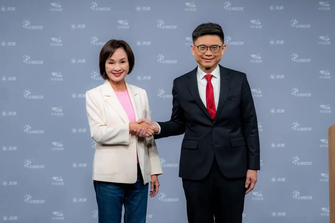 柯志恩與賴瑞隆在辯論會中激烈交鋒。（圖／柯志恩競辦提供）