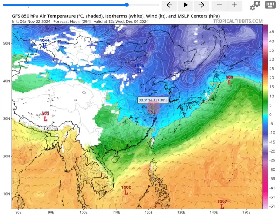 戴立綱指出，12月4日有冷空氣來襲，0度線壓到台北上空，恐達寒流等級。（圖／翻攝自「戴老師說天氣時間」YouTube頻道）