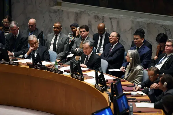 陸方主持安理會以巴問題會議　王毅重申「兩國方案」：中東和平再出發