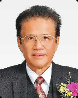 台東縣醫院方賢仁指出，有民眾反映初鹿朝安堂納骨塔被繩索圍住、綁住，每個櫃位都被「五花大綁，像是當成犯人看待」。（圖/翻攝台東縣議會網站）