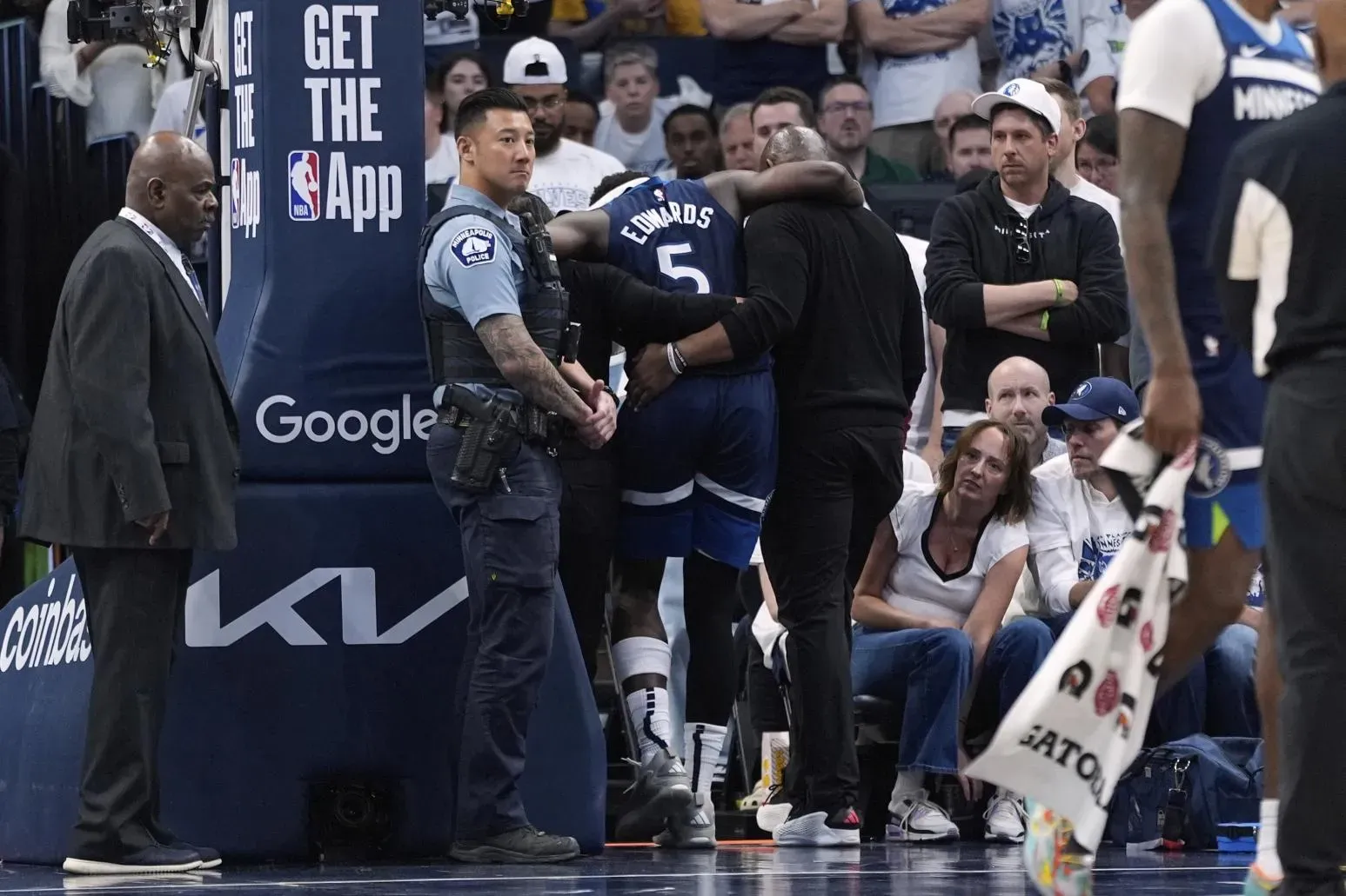 NBA/灰狼一哥傷退仍重返賽場　24分差血洗沒柯瑞的勇士