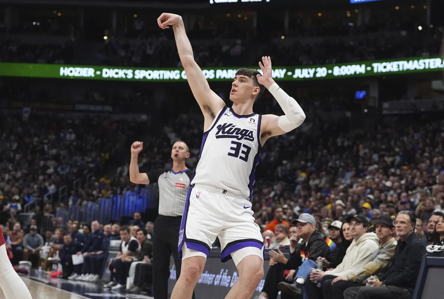 NBA/慘！湖人自由市場首日沒幹大事　僅簽下6.9分角色球員