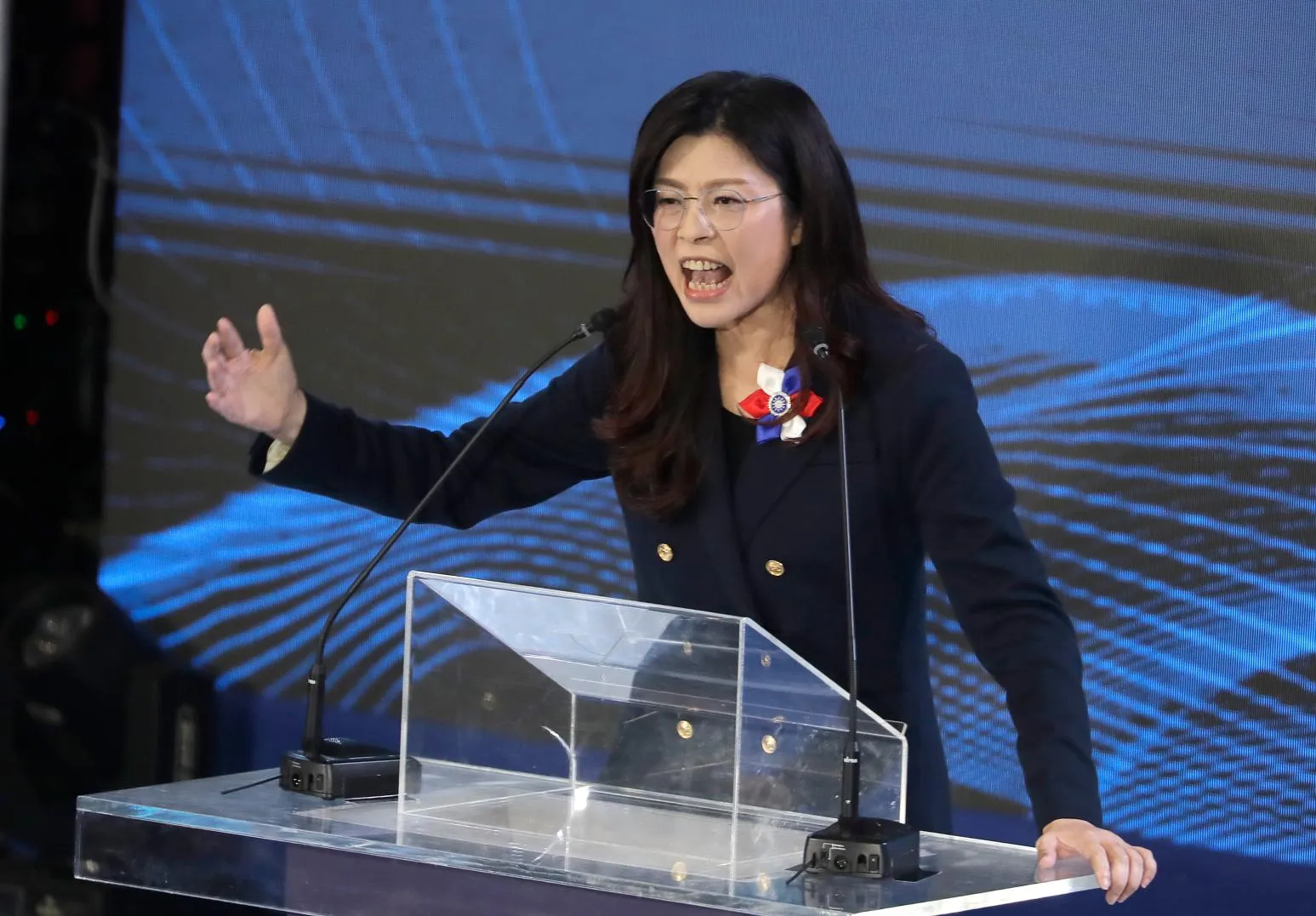 鄭麗文接受《法新社》專訪：台灣不是ATM　美期望超合理範圍