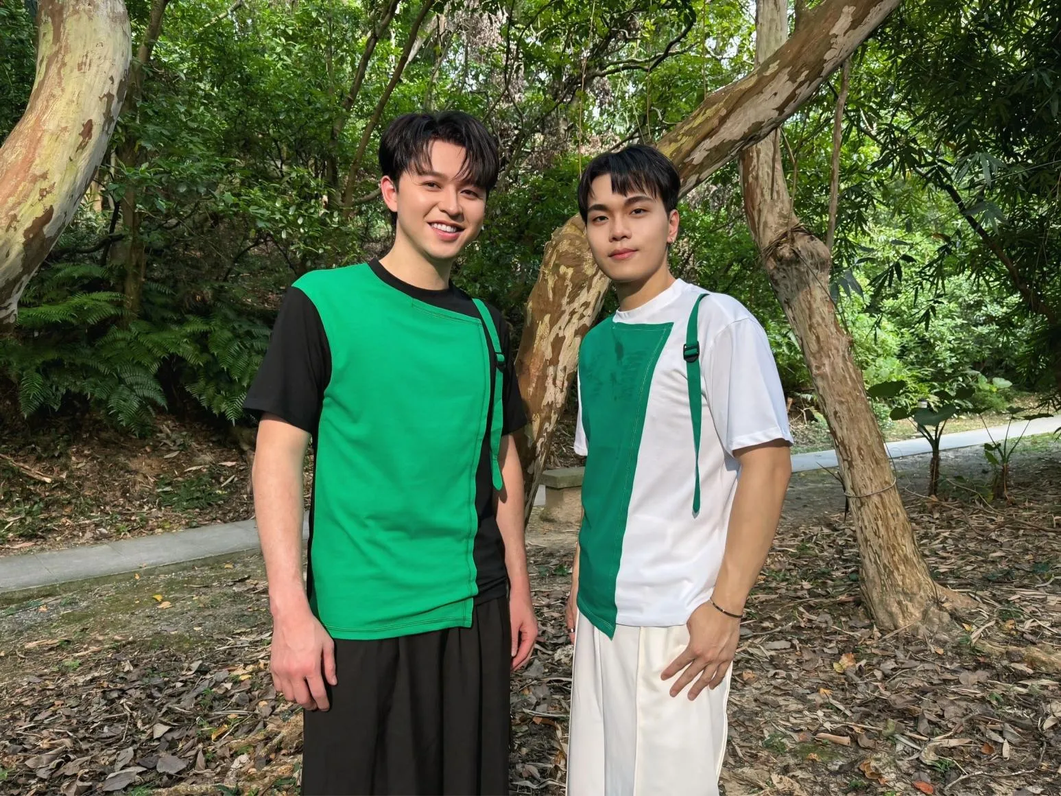 掰了森恬CP？李子森改搭師弟朱宇青「溼身互動」全被拍