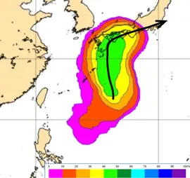「熱帶擾動」在琉球東方，成颱的機率為40%。(圖／翻攝自「洩天機教室」專欄)