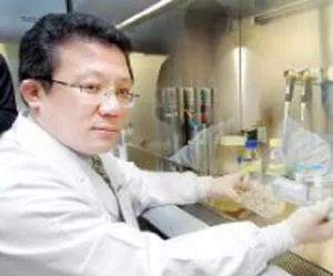 林泰元是台大醫學院藥理科所所長。（圖／台大藥理所官網）
