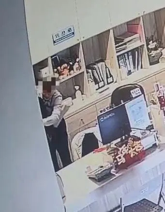 苗栗頭份某醫院的邱姓副院長,也是位腎臟科名醫,涉嫌在今年除夕夜性騷女員工。(圖/民眾提供)