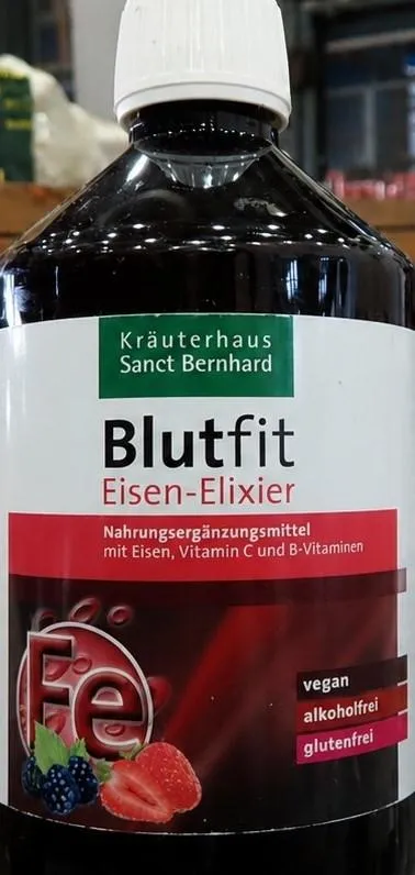 德國「鐵+B群水果鐵飲」防腐劑己二烯酸達1.4 g/kg，超出不含碳酸飲料0.5 g/kg上限。（圖／食藥署）