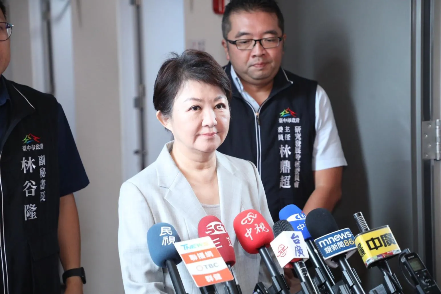 蔣萬安兒遭綠營圍剿！盧秀燕心疼發聲：政治再怎樣「別霸凌孩子」