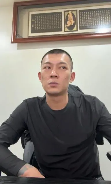 鳳梨直播痛批疲老闆滿口謊言。（圖／FB）