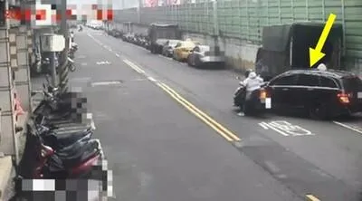 路邊駛入車道未禮讓直行車輛是常見肇事原因。(圖/新北市裁決處提供)