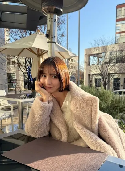 篠田麻里子29日無預警宣布再婚。（圖／翻攝篠田麻里子IG）