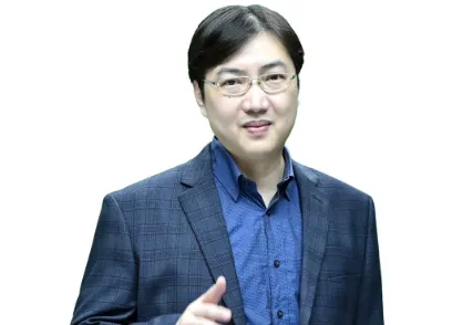 房市專家何世昌。（圖／翻攝自臉書／何世昌的房產知識Buffet+）