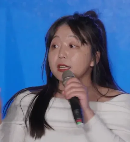 單口喜劇演員「天殘」在她生日4月17日當天發生憾事，好友賀瓏臨時宣布取消演出。（圖／翻攝自Instagram@tiantsan_standup）