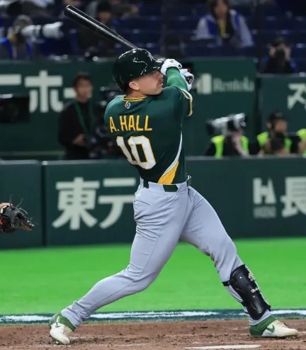 Alex Hall。（圖／翻攝自IG）