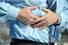 「胃」什麼痛？醫師分享「腹痛九宮格」