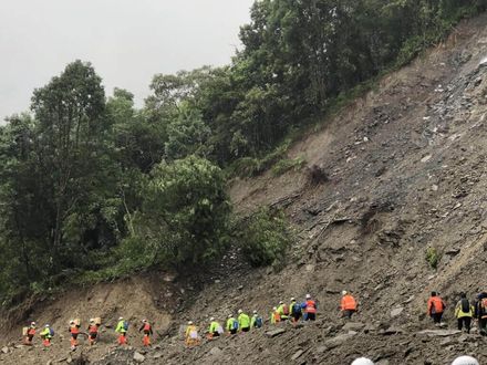 台7線大規模坍方撤離暫緩 101人留明池山莊