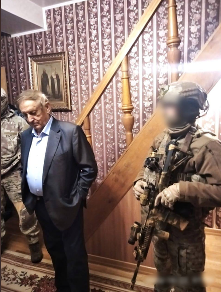 曾獲「烏克蘭英雄」榮耀！富商疑售俄軍用發動機涉叛國罪被拘