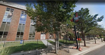 美國芝加哥傳槍響　兇手持槍射校門造成學生2死2傷