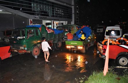 菲律賓遭強降雨肆虐逾一週　洪水導致3人死亡、8500多戶流離失所