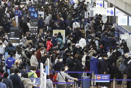 日本針對入境陸客行落地篩檢　新策實行第一天便暴增90例陽性