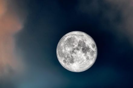 刷新人類認知！月球演化史將揭曉？　月亮「真實年齡」曝光