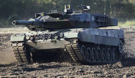德援助烏克蘭豹2頂尖坦克　美提供31輛M1艾布蘭坦克