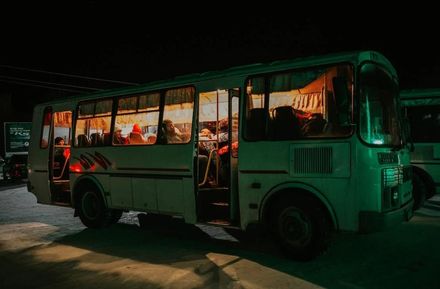 危險駕駛！台中客運遭訴「闖黃燈、違規超車」橫行街頭　市府：納入評鑑扣分