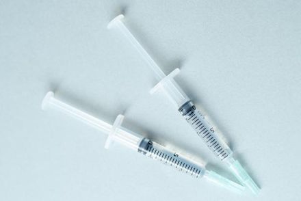 「1年1劑、高風險族群2劑」新冠疫苗接種未來將「常態化」